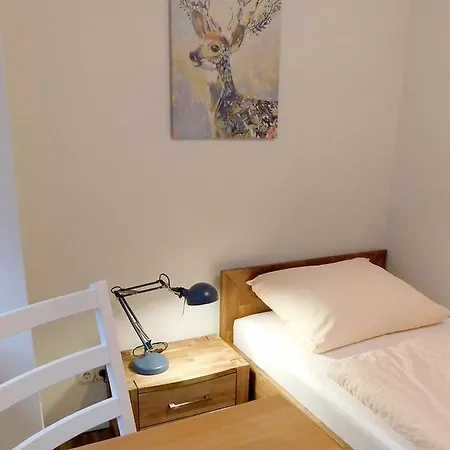 Das Weiss Blaue Haus * Ντίσελντορφ