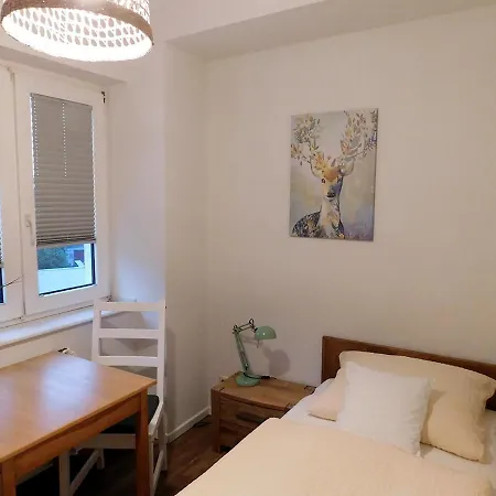 Πανσιόν Das Weiss Blaue Haus *