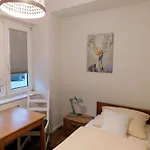 Pensjonat Das Weiss Blaue Haus *