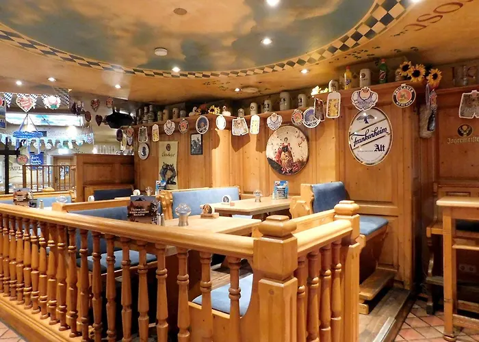 Das Weiss Blaue Haus 招待所